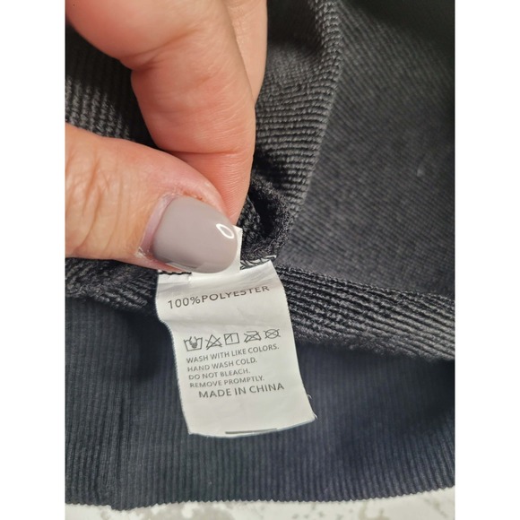 Christmas Tree Crew Neck Sweatshirt Women's Small Black - Picture 5 of 6